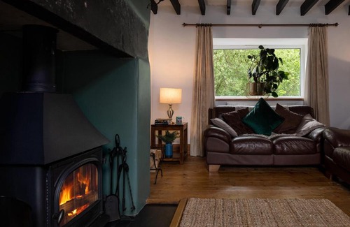 Dolwyddelan House | Finest Retreats - Bron Elan