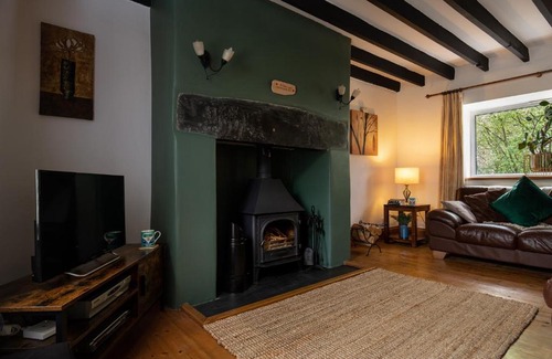 Dolwyddelan House | Finest Retreats - Bron Elan