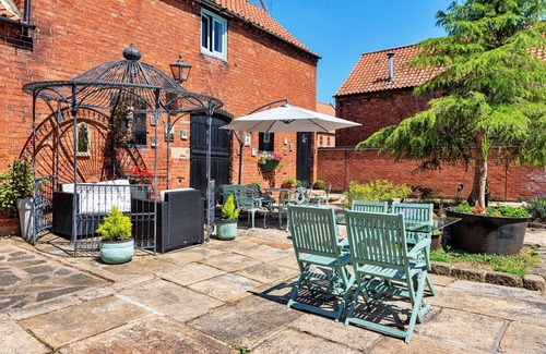 South Scarle Apartment | Finest Retreats | The Hayloft at Greystones