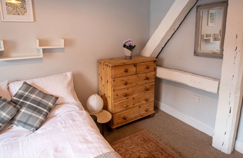 Lewes Apartment | Finest Retreats | The Highstreet Hideaway