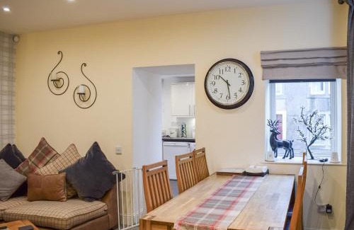 Crieff House | Fionas Cottage