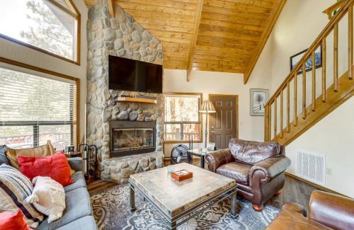 Munds Park House | Fire Pit and Wraparound Porch Munds Park Cabin!