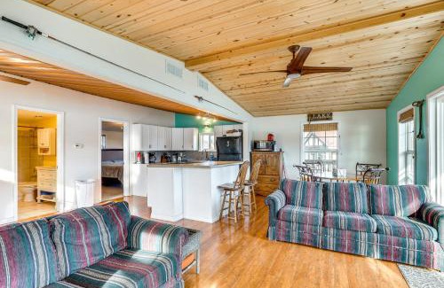 Edwards House | Fish and Boat on Lake of the Ozarks Waterfront Home