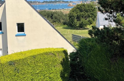 Le Ru House | Fisherman's cottage 350m from the beach