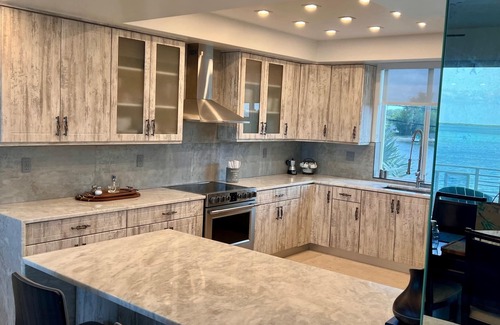 Rock Harbor House | Fishermans Dream! Waterfront Bay/Ocean Access - Monthly Discounts Available!
