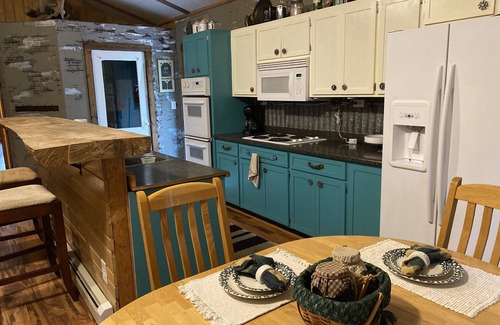 Tower Apartment | Fishermen, snowmobilers! Good fishing for Walleye, Bass, Northern & Musky π£