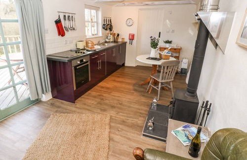 Truro Cottage | Five Elements Studio