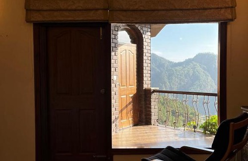 Naldehra Apartment | Five Star Hotel Apartment by The Manor Hotel