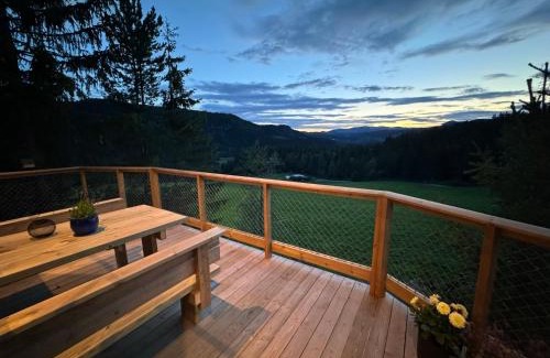 Al House | Fjellgla tretopphytte