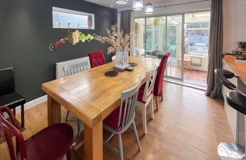 Seasalter House | Flamingo