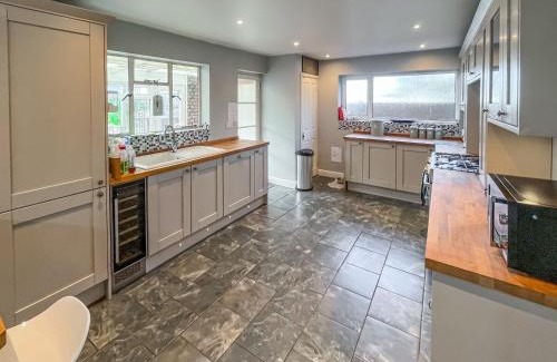 Seasalter House | Flamingo