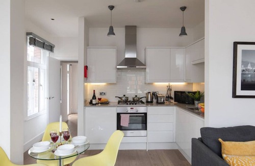Chinatown Apartment | Flat 4 · home.ly – Central London Apartment West End