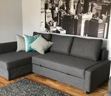 East Kilbride Apartment | Flat Five, 212 Eaglesham Road, East Kilbride, Glasgow