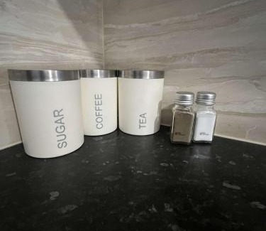 Shepherd's Bush Apartment | Flat in shepherd's bush