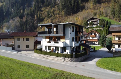 Burgstall Apartment | Flat near the ski area in Mayrhofen