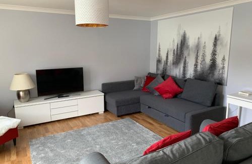 East Kilbride Apartment | Flat One, 212 Eaglesham Road, East Kilbride, Glasgow