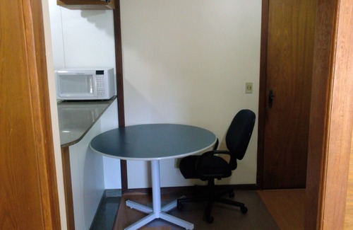 Barro Preto Apartment | FLATBH - MINES CENTER, CENTRAL MARKET . INTERNET WI-FI, SWIMMING POOL