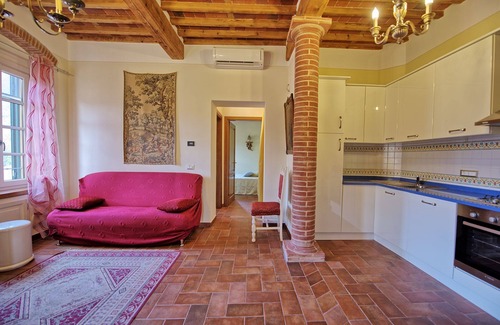 Santa Maria del Giudice Apartment | Flavia 6 - Vacation Rental with swimming pool in Lucca