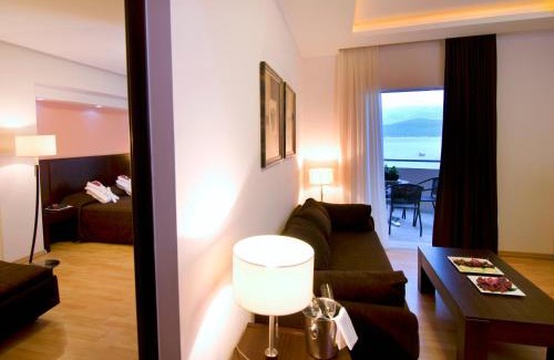 Gefira Mpania Hotel | Flisvos Hotel Nafpaktos