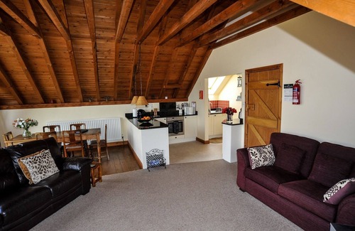 Crowcombe House | Flora's Barn (Sleeps 4. 2 Bedrooms)