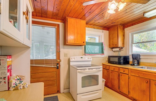 Floral City Cabin | Floral City Vacation Rental ~ 1 Mi to Boat Ramp!