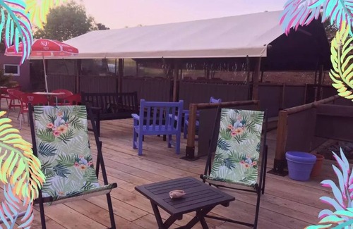 Verruyes House | Flower Camping Côté Lac * - Mobile home 1 bedroom Standard pleasure 18 m2 terrace 8m2 + TV 2 people