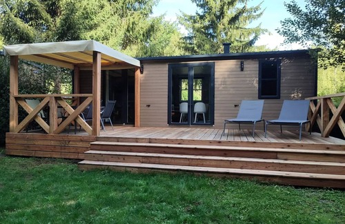 Leval Ski Chalet | Flower Camping du Lac de la Seigneurie * - Chalet CONFORT Alpina 1 28 m2 (1 bedroom + 1 mezzanine bedroom) + wooden stove(011) 4 persons
