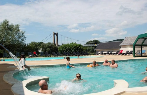 Les Andelys House | Flower Camping Ile des Trois Rois * - Homeflower Premium 30m2 2 bedrooms + covered terrace 4 people