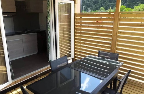 Bize-Minervois House | Flower Camping Olivigne * - Homeflower Premium 29 m2 2 bedrooms + terrace 17m2 + TV + LV + Clim + plancha 4 people