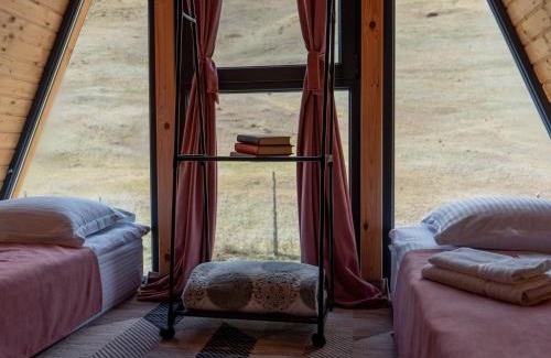 Kaputan House | Focus Point Drakhtik - Rose Cabin