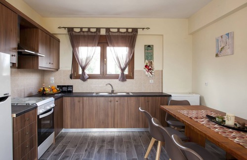 Stironas House | Foivos and Athina Villas