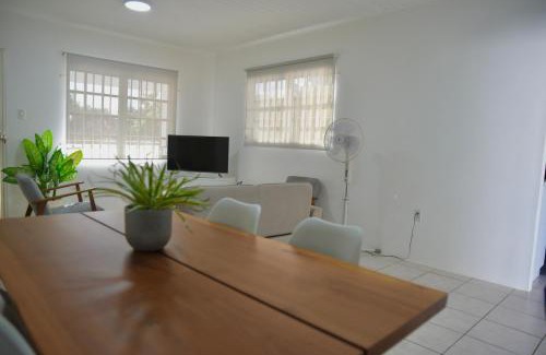 Bisento House | FonteinZen - Home with big garden at Fontein