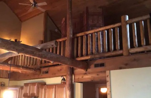 Phelps Cabin | For All The Outdoor Enthusiast