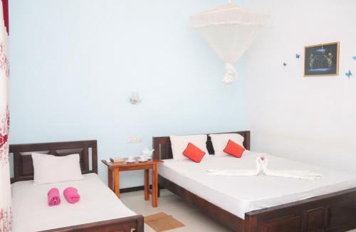 Pallebedda Hotel | For Backpackers -Close to the National Park-