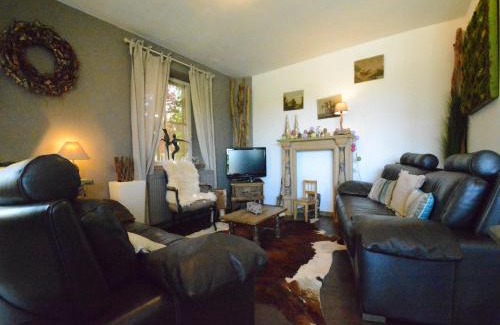Our House | Forest Cottage, Jehonville