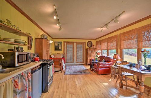 Murphy House | Forest Fantasy Pet-Friendly Smoky Mtn Escape!