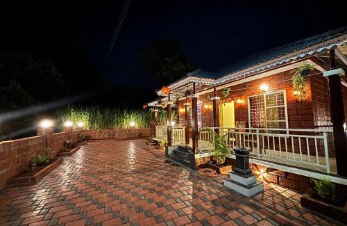Patan Villa | Forest hill by Koyna