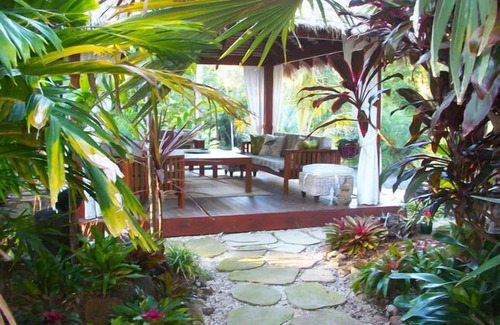 Captain Creek Apartment | Forest Lodge: Bali Style Retreat