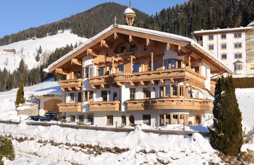 Muhlthal Apartment | Forestside with Sauna, Great for Hike & Ski