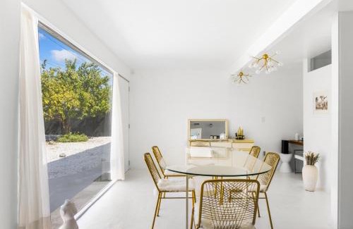 Racquet Club Estates Villa | Former Steve McQueen’s home