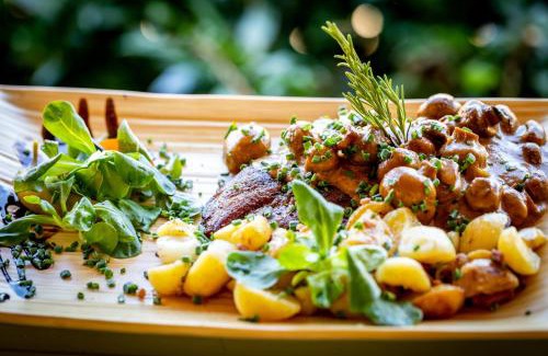 Schoenstedt Hotel | Forsthaus Thiemsburg im Nationalpark Hainich