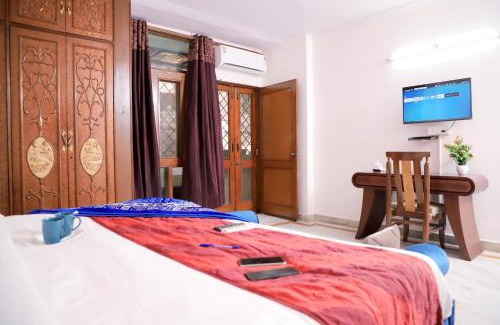 Saket Apartment | Fortune Home Service Apartment,2Bhk, D-198,SAKET