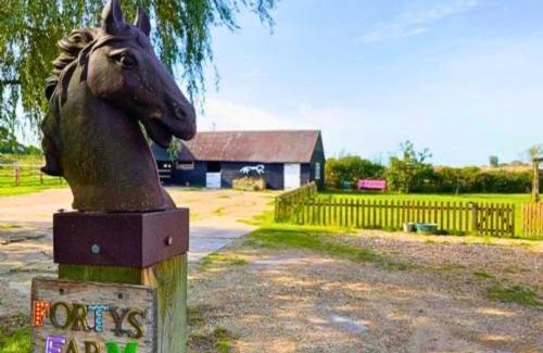 Faringdon House | Fortys Farm