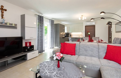Jurandvor Apartment | Four bedroom apartment with terrace Jurandvor, Krk (A-19962-a)