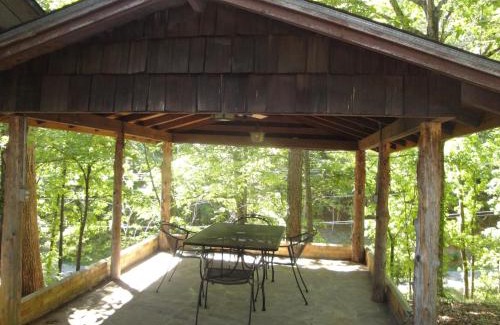 Mount Ida House | Four-Bedroom House