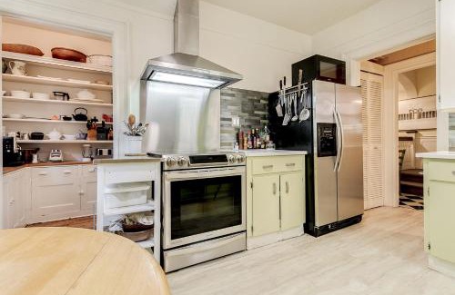 Rosedale House | Four Bedroom Rosedale Home