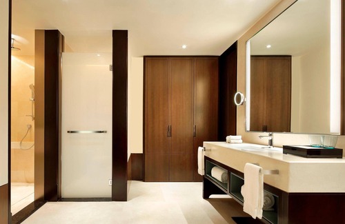 Chengdu Hotel | Four Points by Sheraton Chengdu, Anren