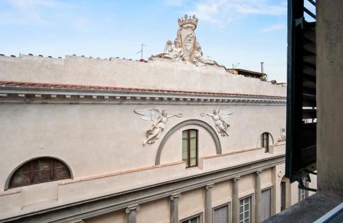 Duomo Apartment | Four Season's Ghibellina Luxury Apartment 300 mt from Duomo