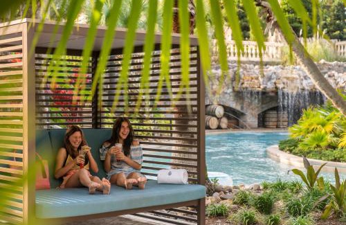 Golden Oak Resort | Four Seasons Resort Orlando at Walt Disney World Resort