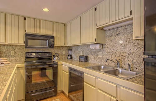 Sapphire Condo | Foxhunt at Sapphire Valley